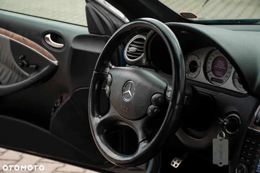 Mercedes-Benz CLK 350 7G-TRONIC Avantgarde - 31