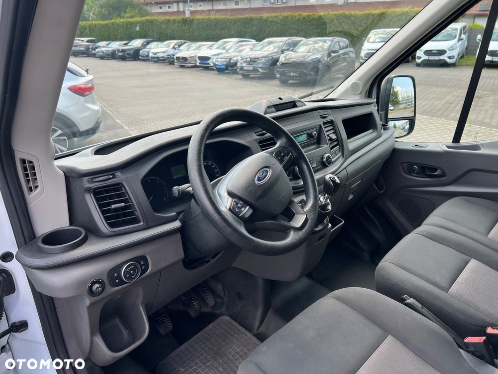 Ford Transit - 21