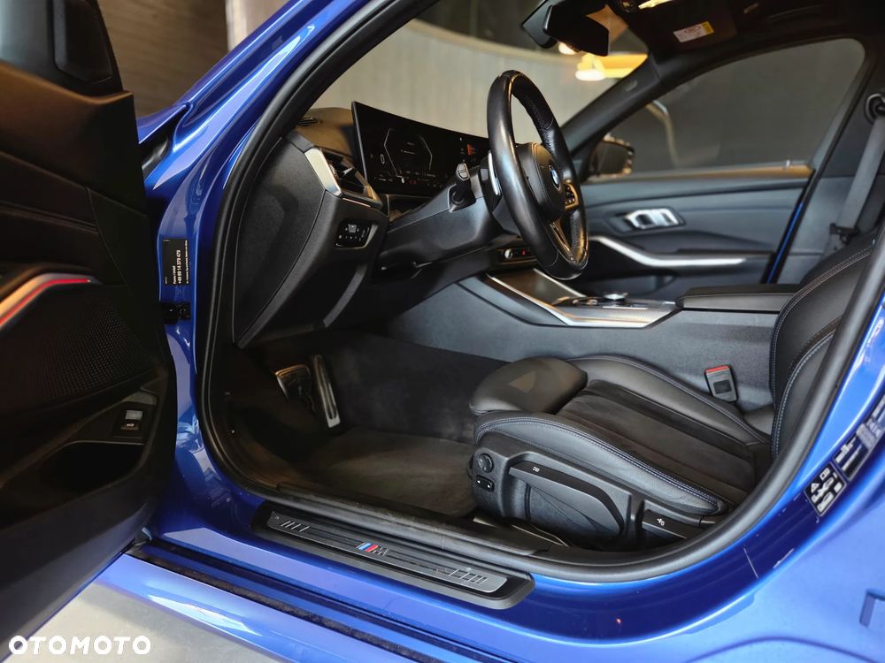 BMW Seria 3 320d xDrive mHEV M Sport - 9
