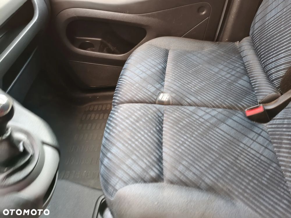 Peugeot Partner - 37