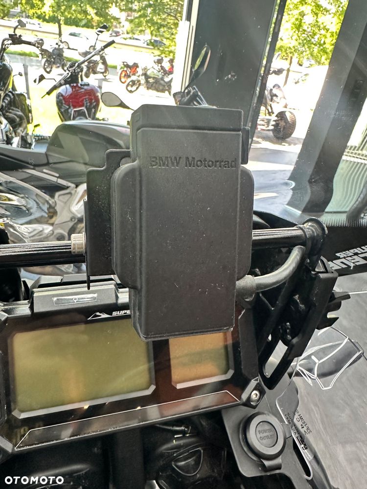 Yamaha Super Tenere - 28