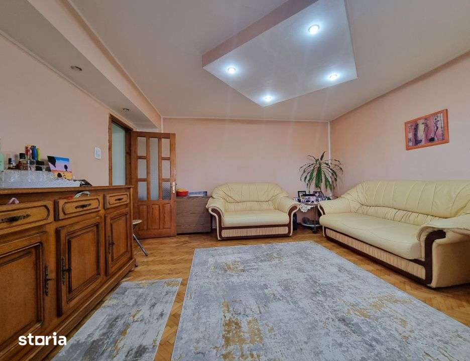 Apartament 3 camere Neagoe Voda sau schimb cu 2 camere + diferenta — fotografia 1