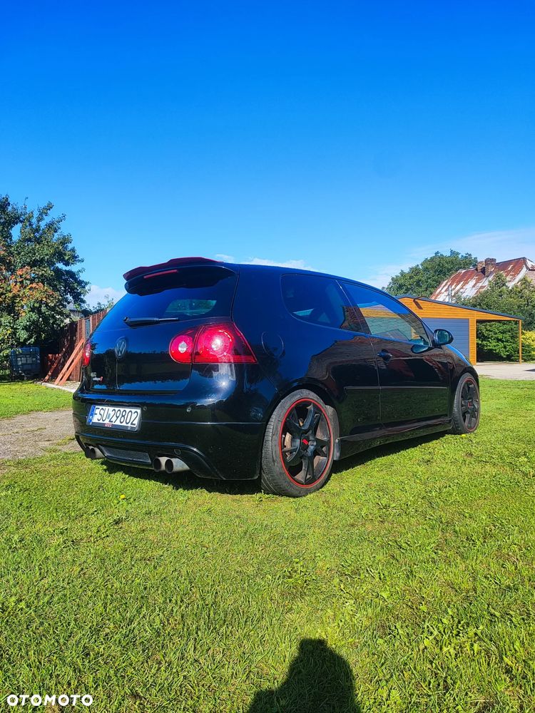 Volkswagen Golf - 8