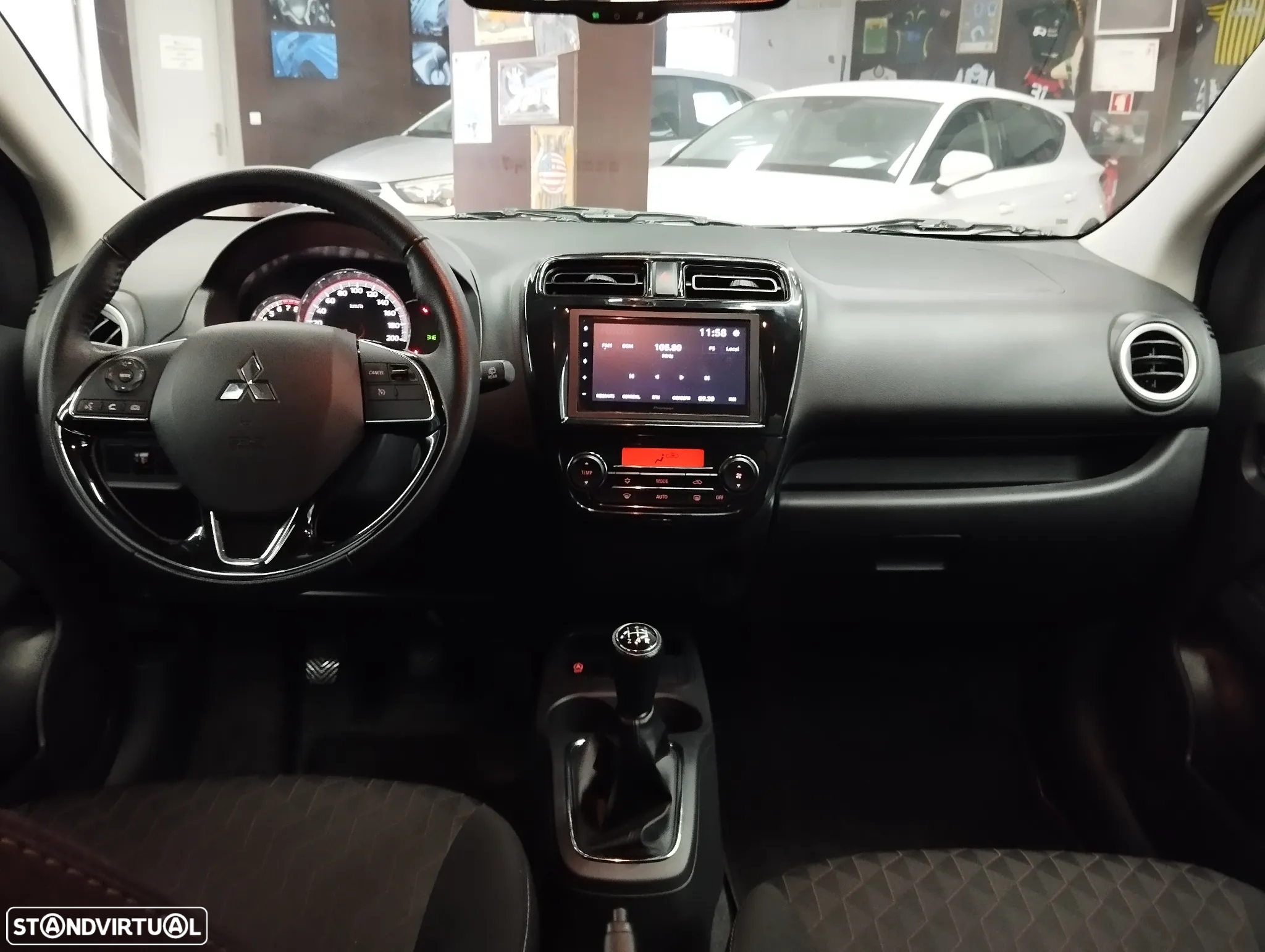 Mitsubishi Space Star 1.2 Intense Connect Edition - 12