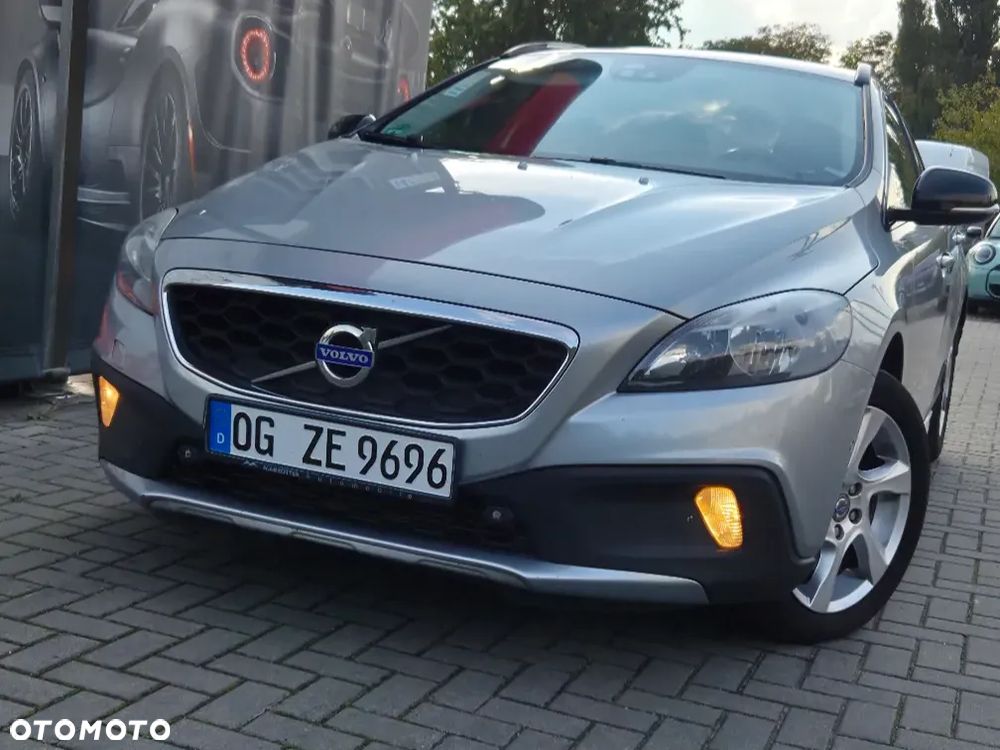 Volvo V40 Cross Country D3 Drive-E Momentum - 2