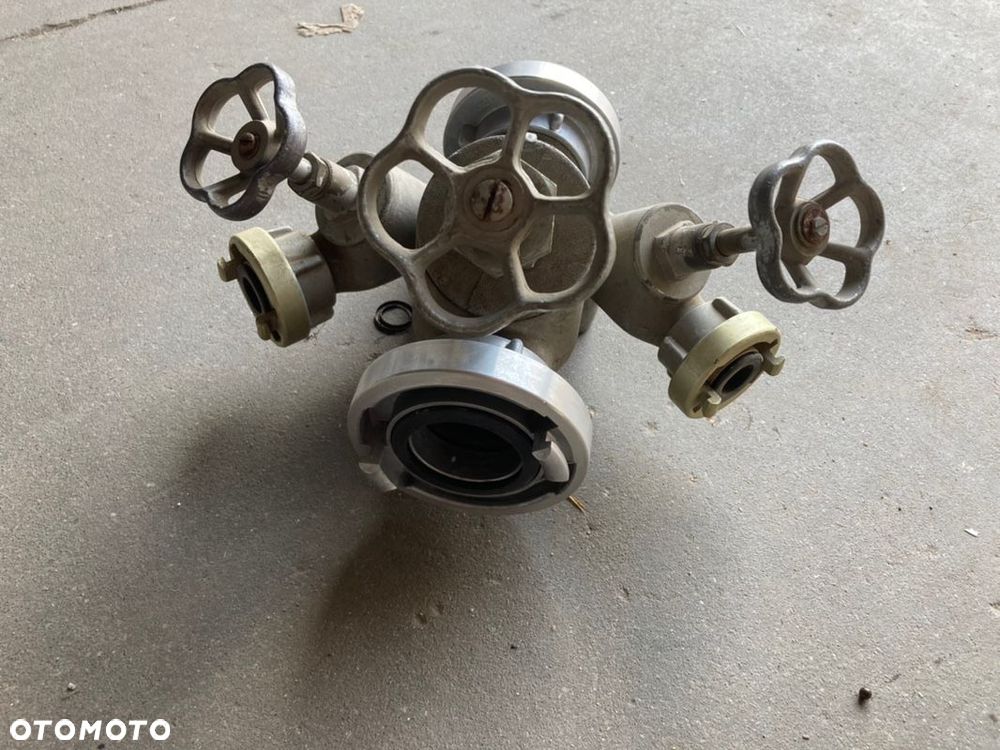 rozdzielacz  strazacki - 1