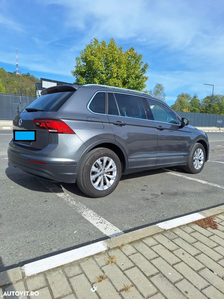 Volkswagen Tiguan 2.0 TDI 4Mot DSG Comfortline - 2