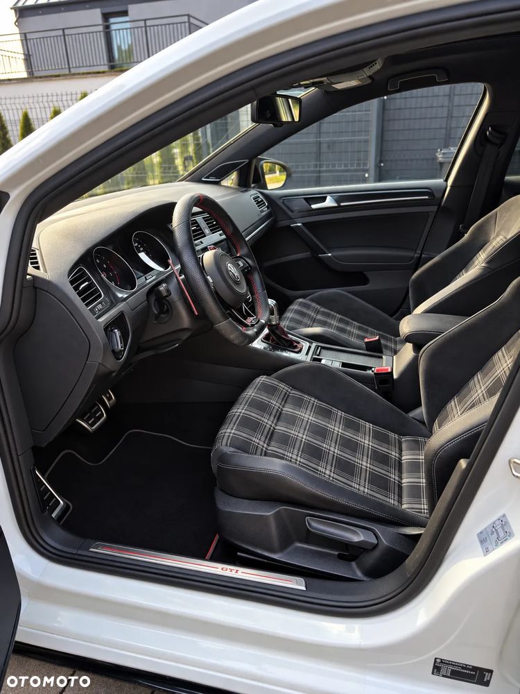 Volkswagen Golf 2.0 TSI BMT GTI Performance DSG - 8