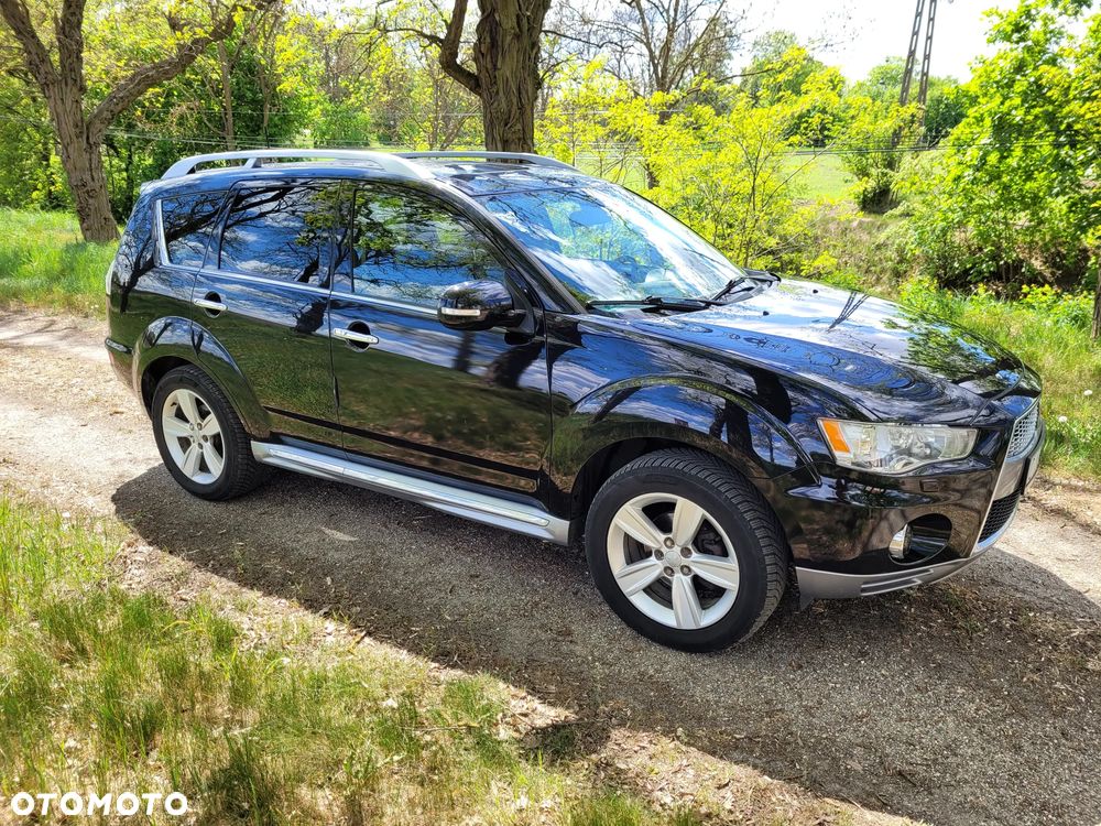 Mitsubishi Outlander - 3