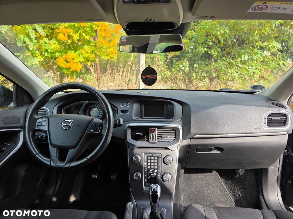 Volvo V40 T3 Drive-E Kinetic - 13