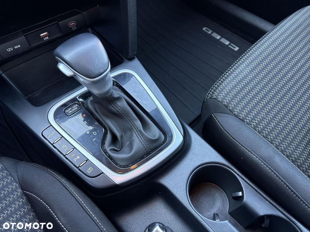 Kia XCeed 1.5 T-GDI M DCT - 15