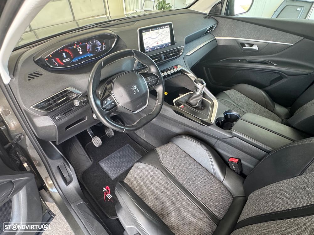 Peugeot 5008 1.5 BlueHDi Allure Pack - 8