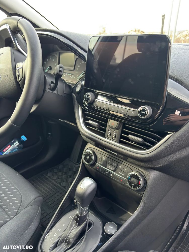 Ford Fiesta 1.0 EcoBoost Powershift Titanium - 20