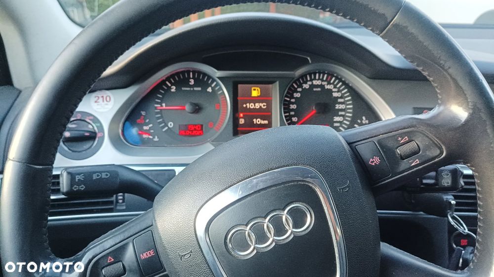 Audi A6 Avant 2.0 TDI - 17