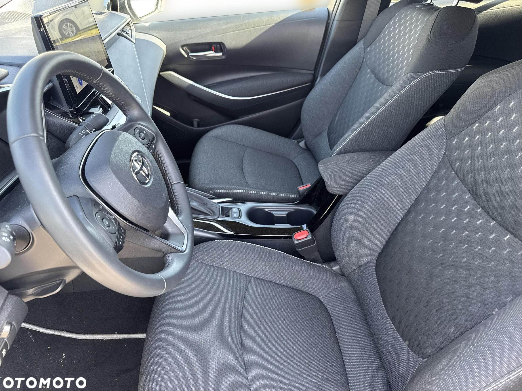 Toyota Corolla 1.8 Hybrid Style - 15