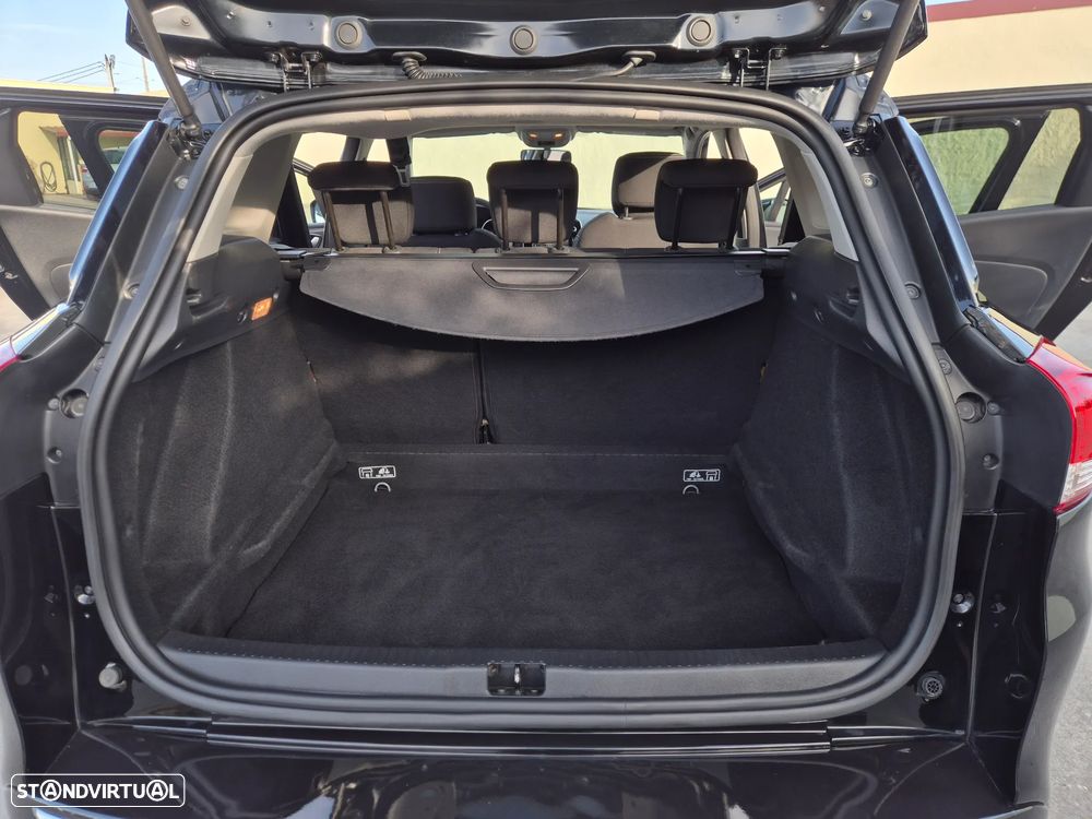 Renault Clio Sport Tourer 0.9 TCe Limited - 9