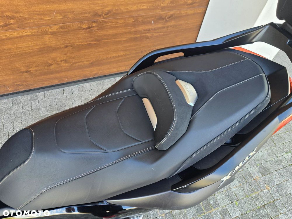 Yamaha X-max - 13