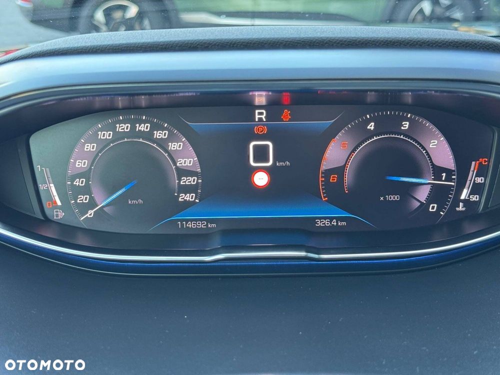 Peugeot 3008 1.5 BlueHDi Allure Pack S&S EAT8 - 23