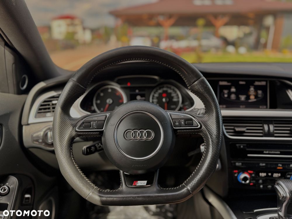 Audi A4 Avant 3.0 TDI DPF quattro S tronic S line Sportpaket - 25