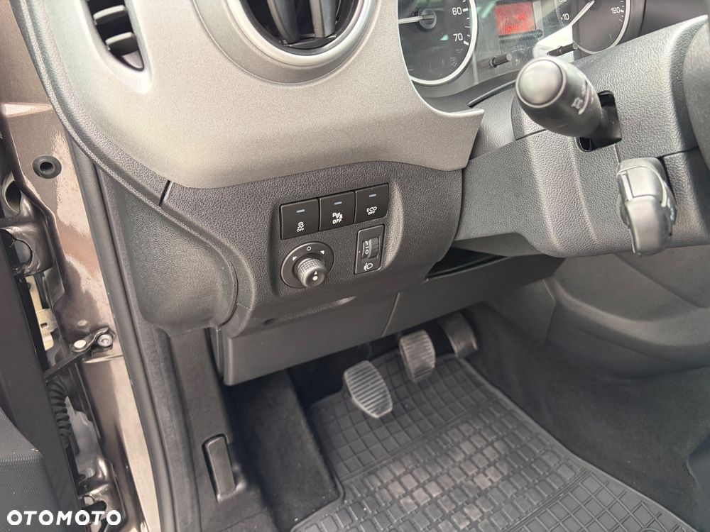 Peugeot Partner BlueHDi 120 Stop&Start Allure - 22