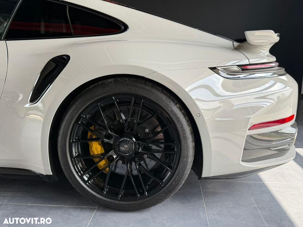 Porsche 992 TURBO S - 18
