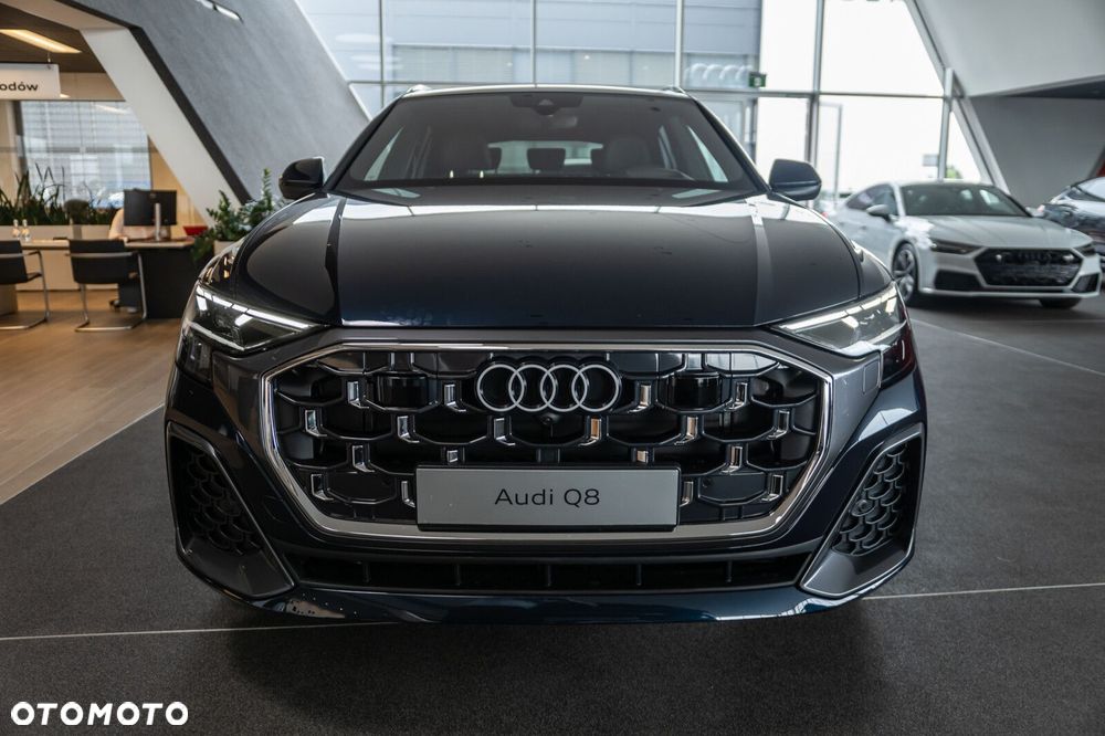 Audi Q8 - 3