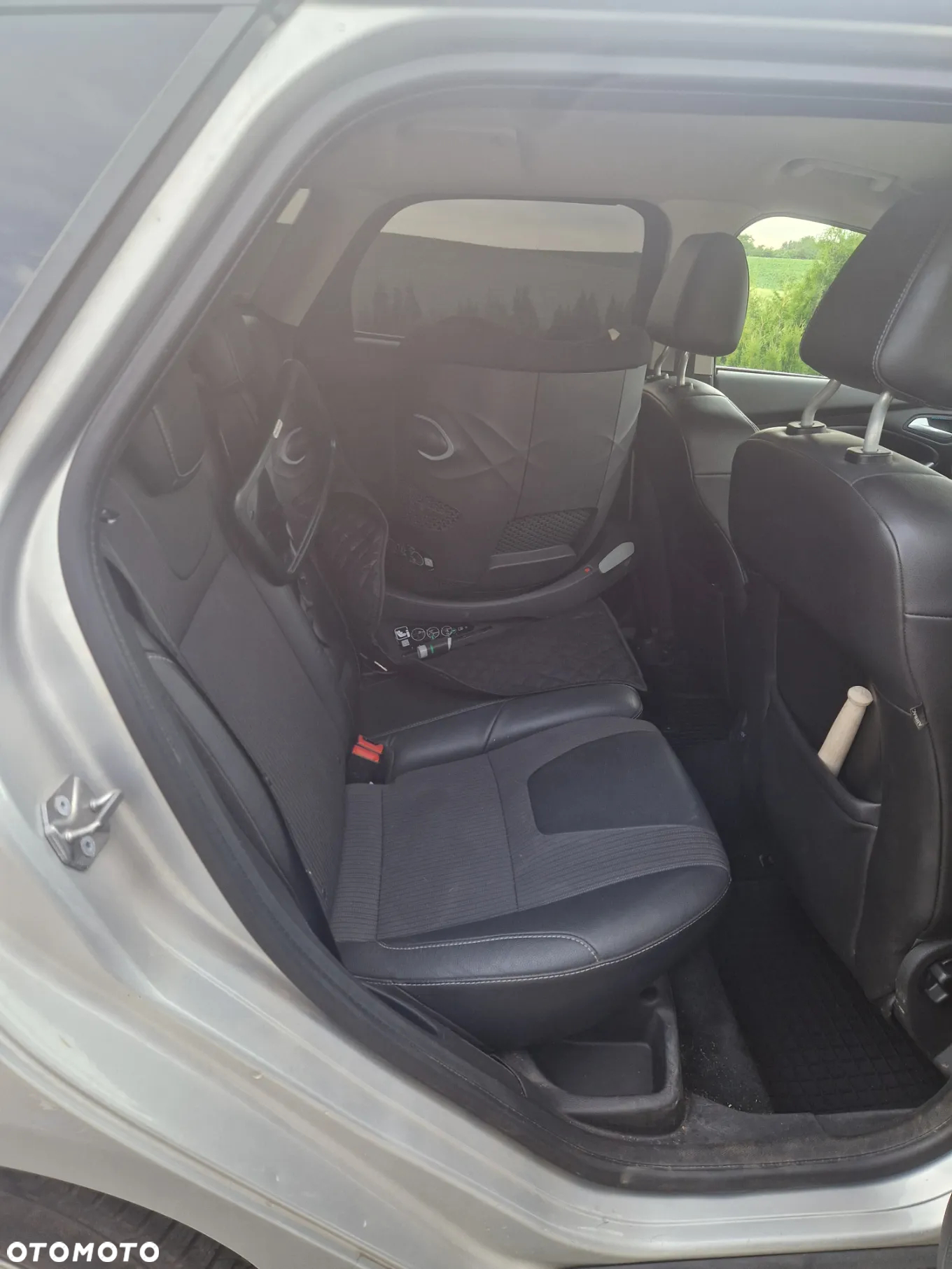 Ford Focus 1.0 EcoBoost Titanium - 11