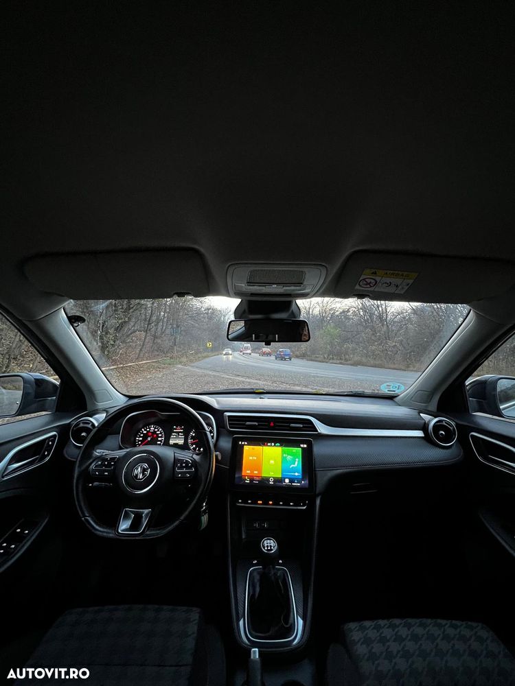 MG ZS ICE 1.5 VTI-tech Comfort - 8