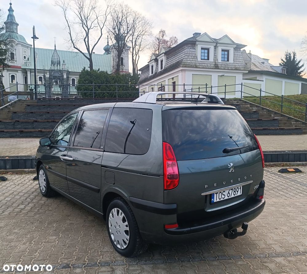 Peugeot 807 HDi 135 Premium - 6
