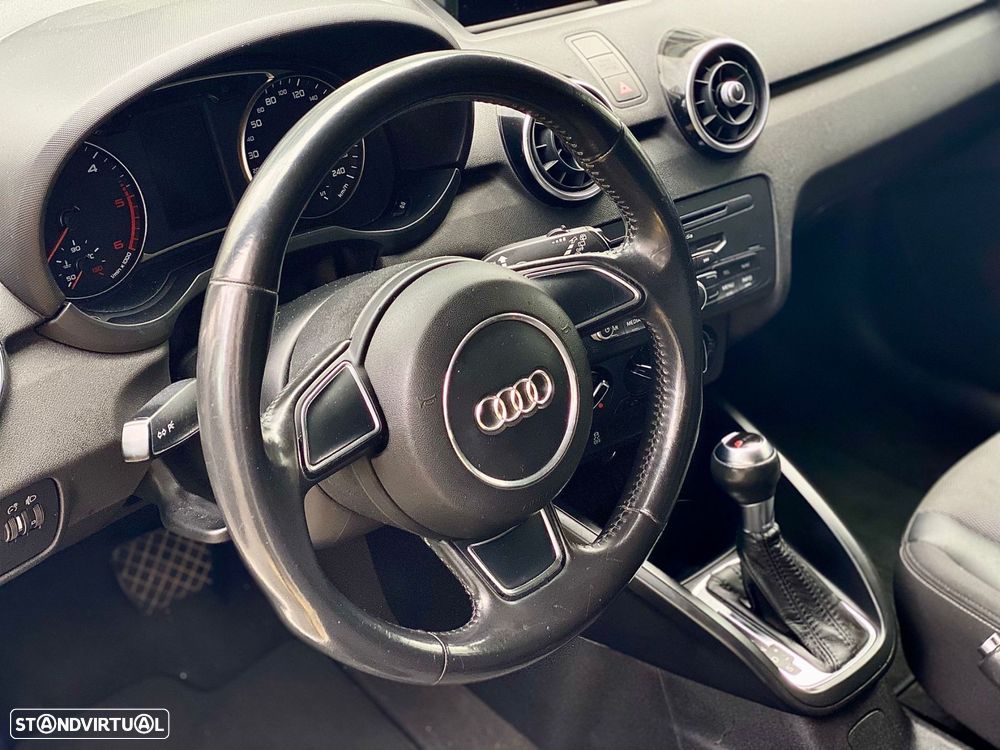 Audi A1 1.6 TDI Advance S-Tronic - 16