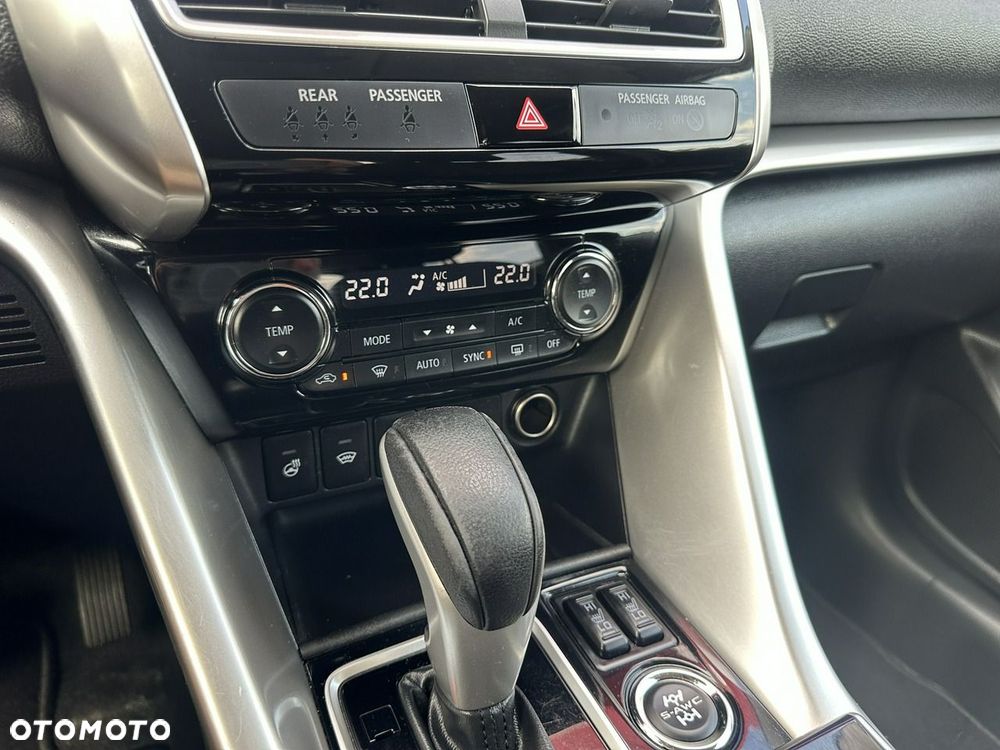 Mitsubishi Eclipse Cross 1.5 T-MIVEC ClearTec CVT 4WD Intro Edition - 24