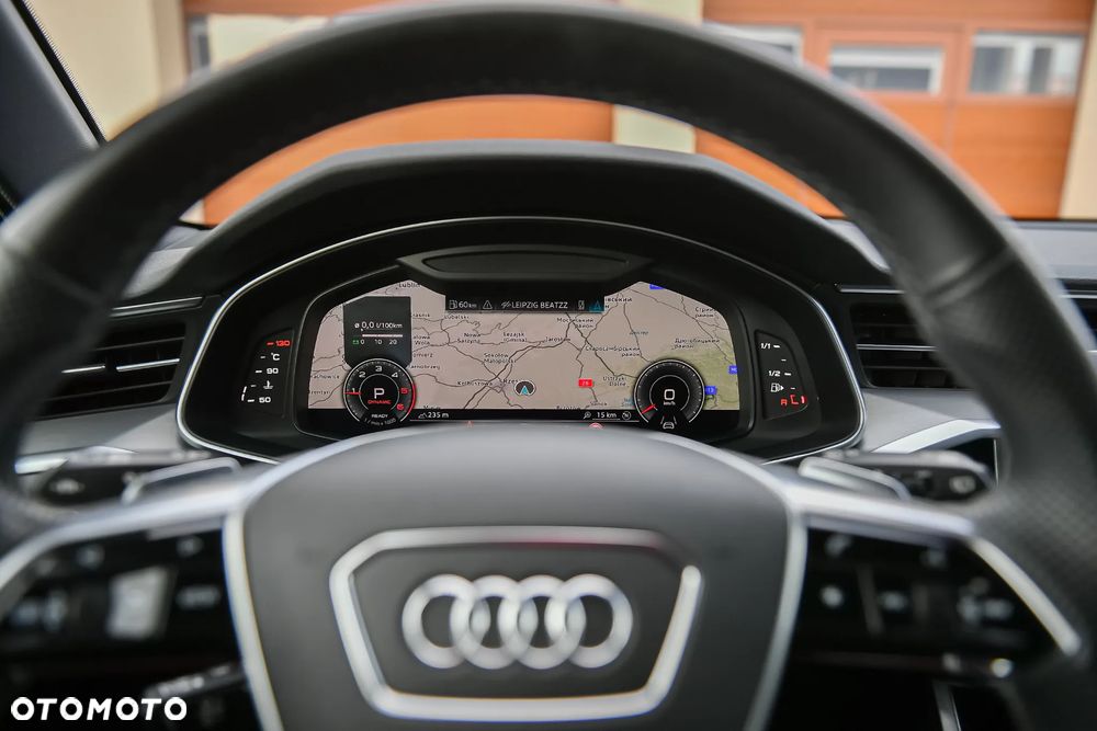 Audi A6 Avant 40 TDI quattro S tronic S line - 32