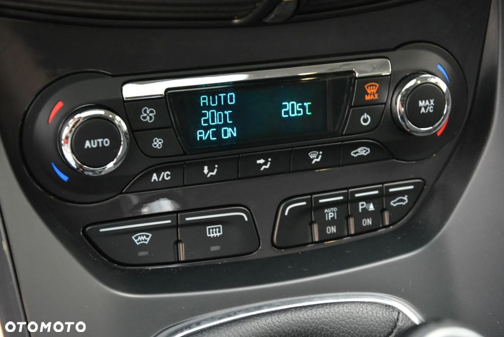 Ford Kuga 2.0 TDCi 2x4 Individual - 7