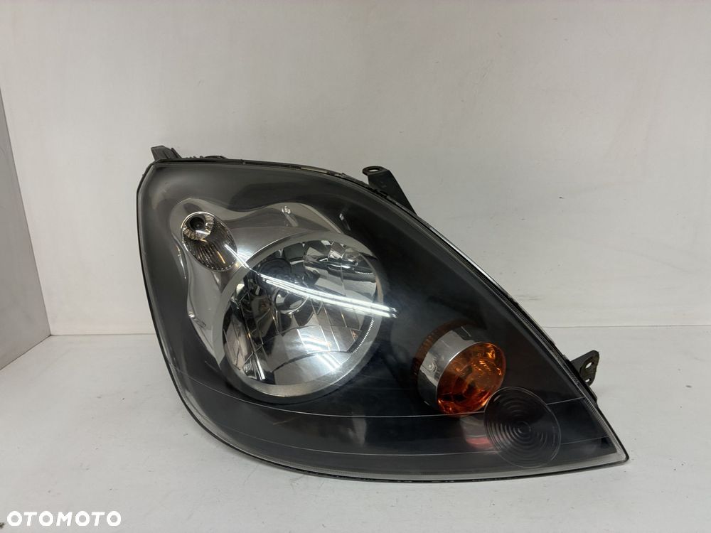 FORD FIESTA MK6 LIFT LAMPA PRZÓD PRZEDNIA PRAWA  EUROPA 6S61-13W029-AD - 1