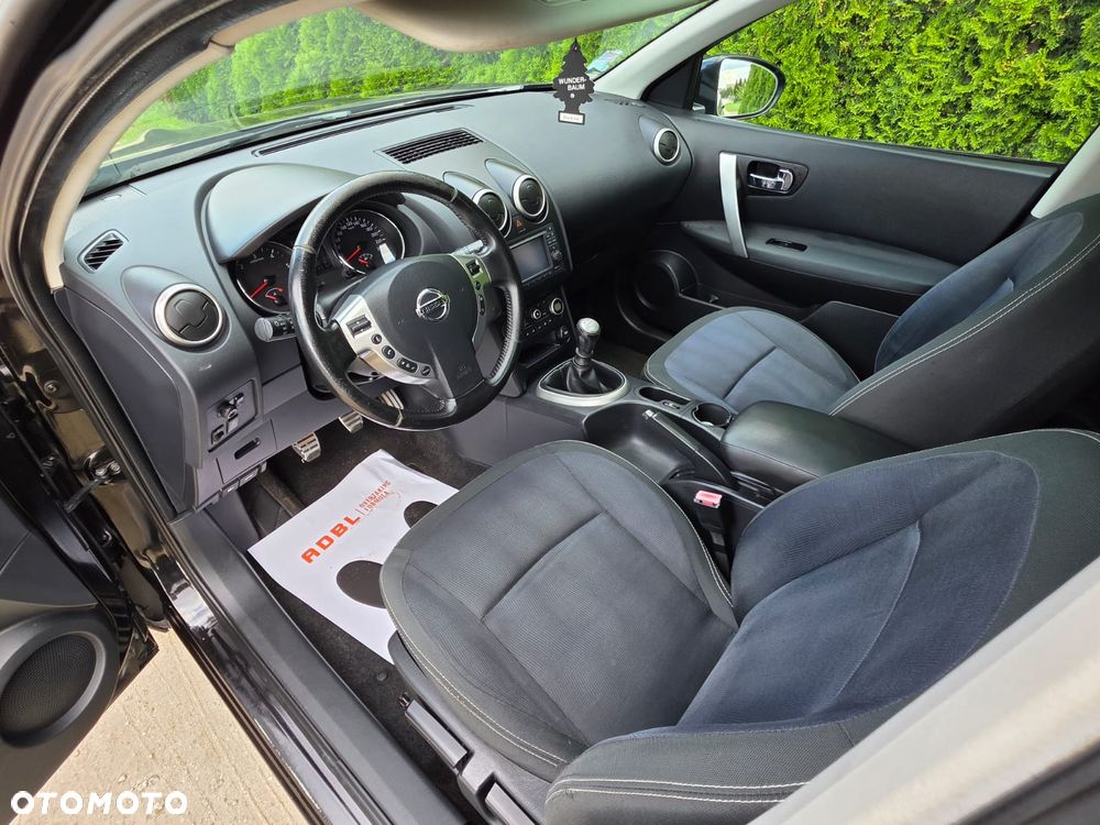 Nissan Qashqai - 13