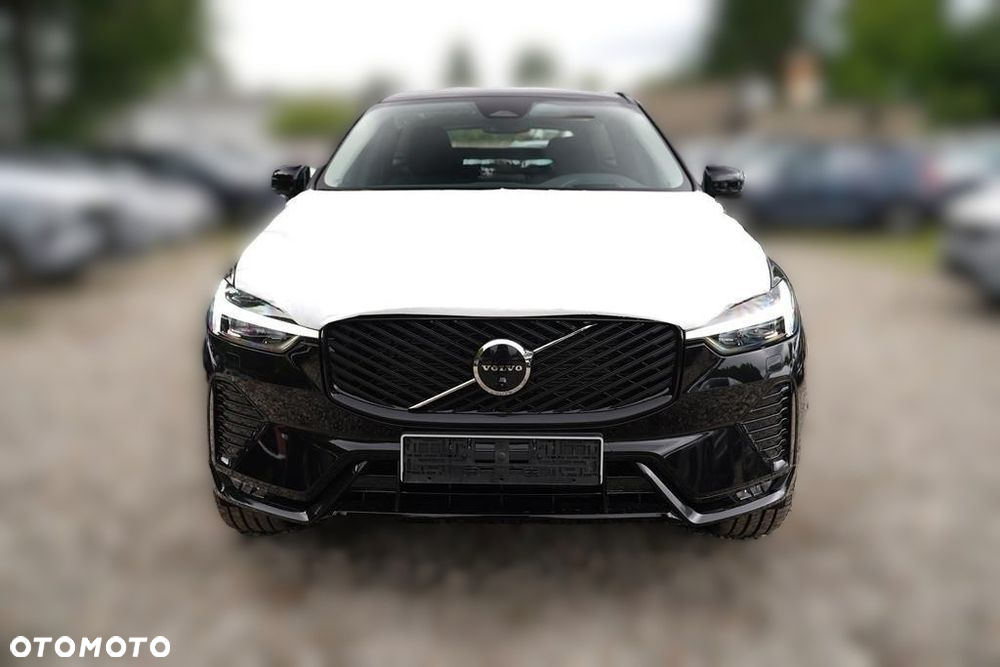 Volvo XC 60 B5 B AWD Ultra Dark - 2