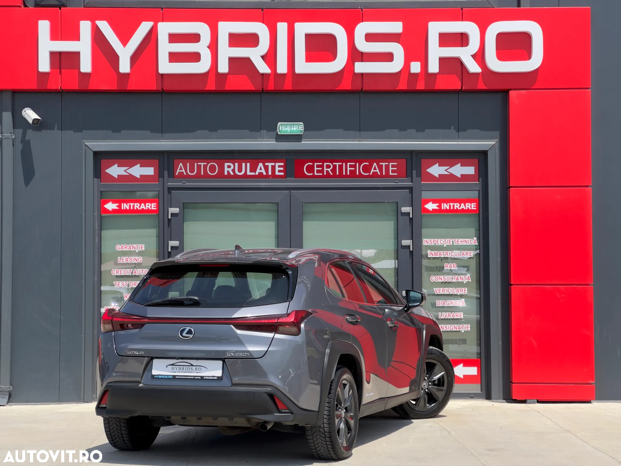 Lexus UX 250h 2.0L HEV 20H- (178 HP) 4X4 CVT Executive - 8