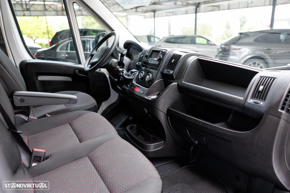 Peugeot Boxer 2.2 BlueHDi 335 L2H2 Premium - 5