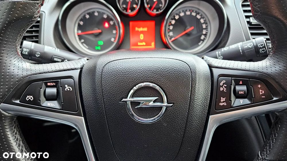 Opel Insignia 1.6 Turbo Sport - 12