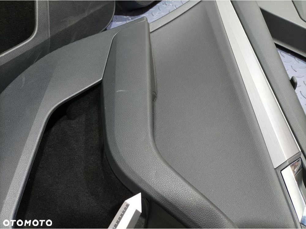 SKODA SUPERB III KOMBI FOTELE KANAPA KOMPLET SKÓRA EU - 12