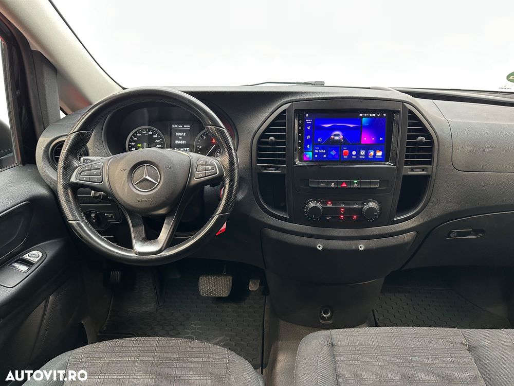 Mercedes-Benz Vito - 10