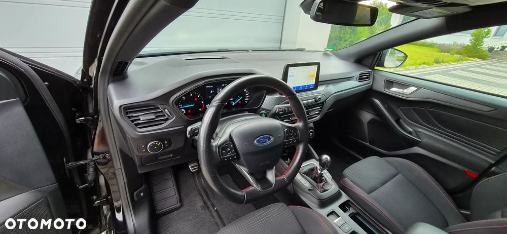 Ford Focus 2.0 EcoBlue STart-Stopp-System ST-LINE - 30