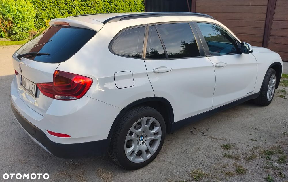 BMW X1 xDrive18d - 8