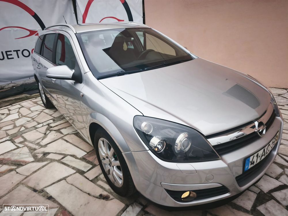 Opel Astra Caravan 1.9 CDTi Cosmo - 30