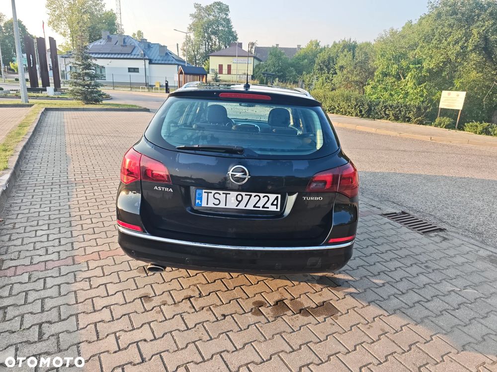 Opel Astra 1.4 T Enjoy - 8