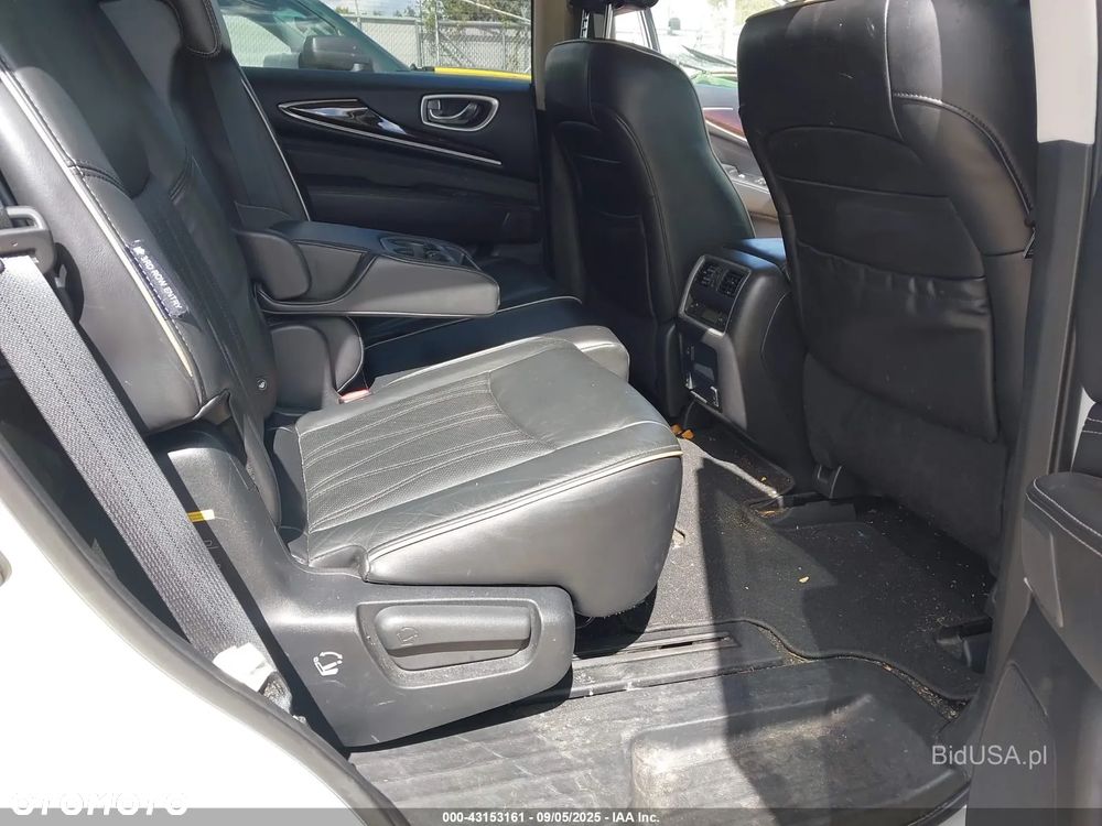 Infiniti QX60 - 8