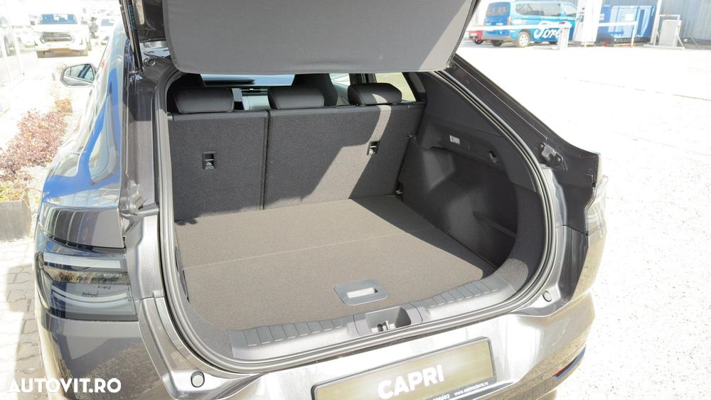 Ford Capri 52kWh RWD Style - 11