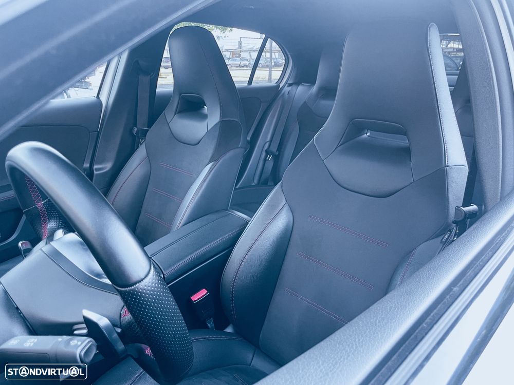 Mercedes-Benz A 250 e 8G-DCT Edition AMG Line - 13