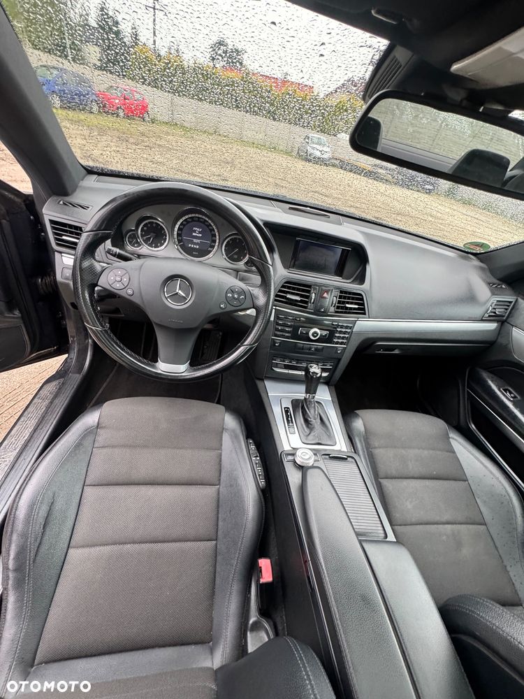 Mercedes-Benz Klasa E 350 CDI DPF BlueEFFICIENCY 7G-TRONIC Avantgarde - 19