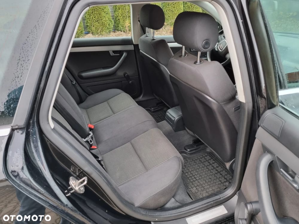 Audi A4 Avant 1.8 T - 11